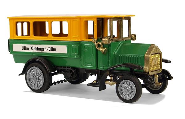 German Bus 1916